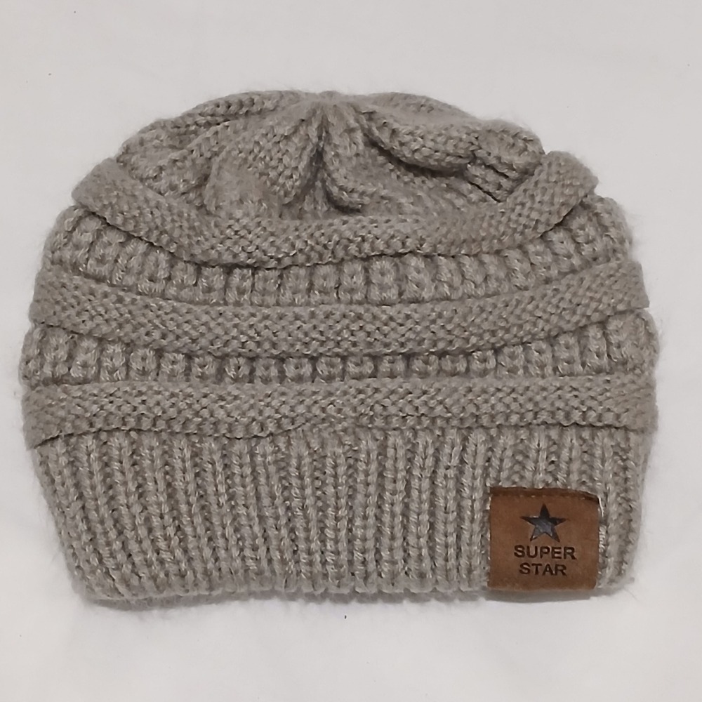 Kids Beanie Super Star Knit Warm Winter Hat Grey Excellemt‎ Condition